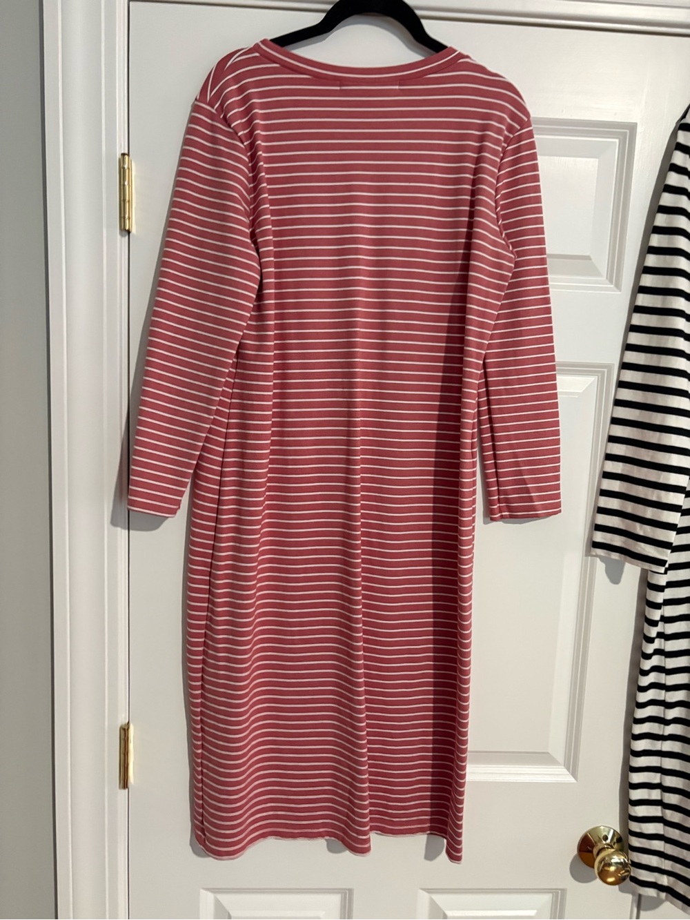 Women's Rose Stripe Midi Dress - Casual 3 quarter Sleeve - never worn